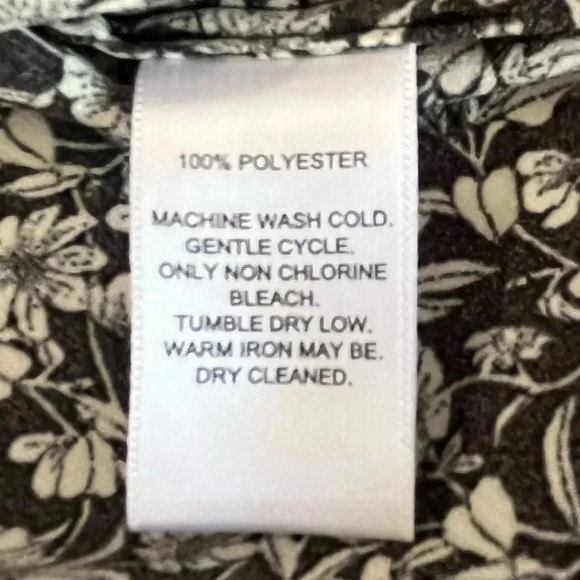 Madison Gray Women’s top size large black and white - Picture 5 of 7